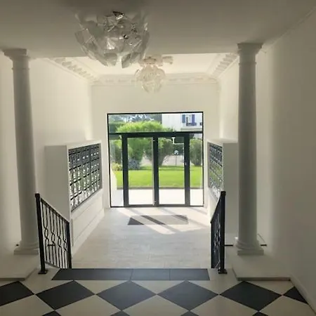 3* Vue Parking Regina Et Golf