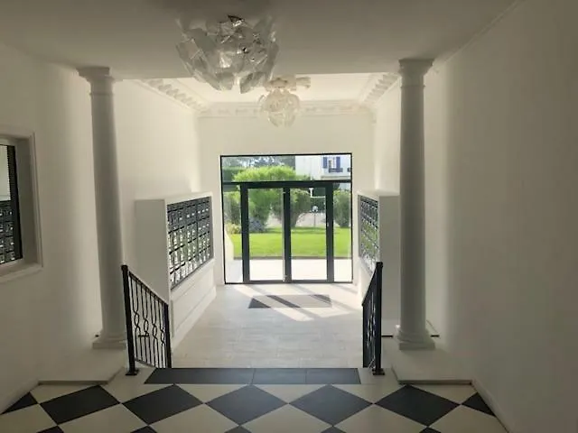 3* Vue Parking Regina Et Golf